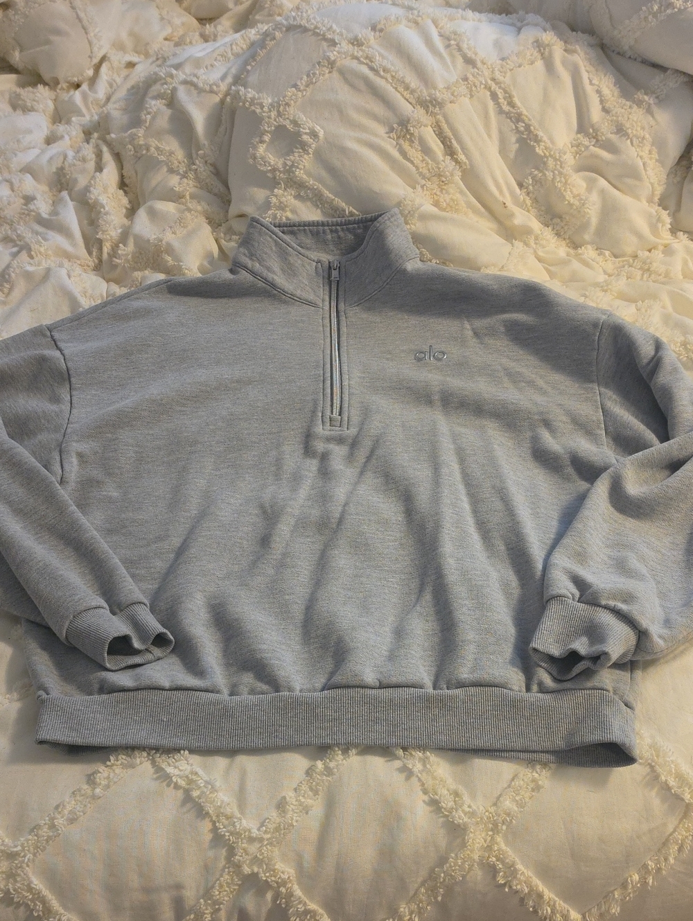 ALO Yoga Light Gray Half-Zip Pullover